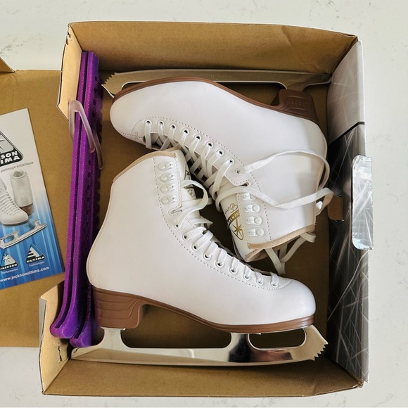 Jackson Ultima Excel Figure Skates 7.5 - Picture 1 of 5